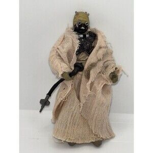Star Wars Tusken Raider Hasbro 4 Inch With Cloak And Weapon 2005 Vintage Figure